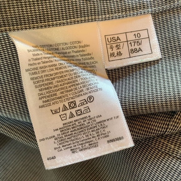 Like new! Brook Brothers button-down shirt - Picture 3 of 10